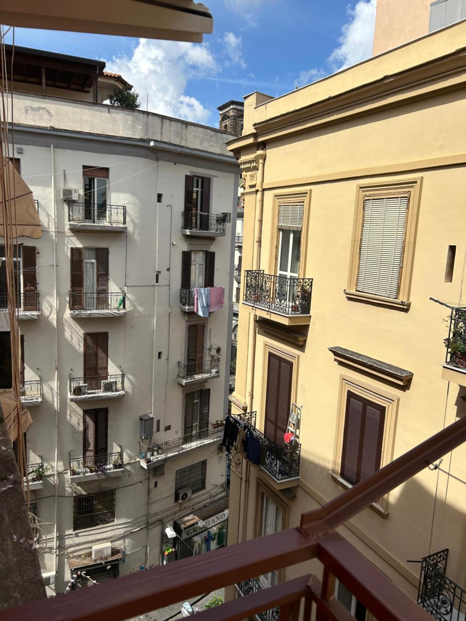 Maison Napolitaine Luaran gambar